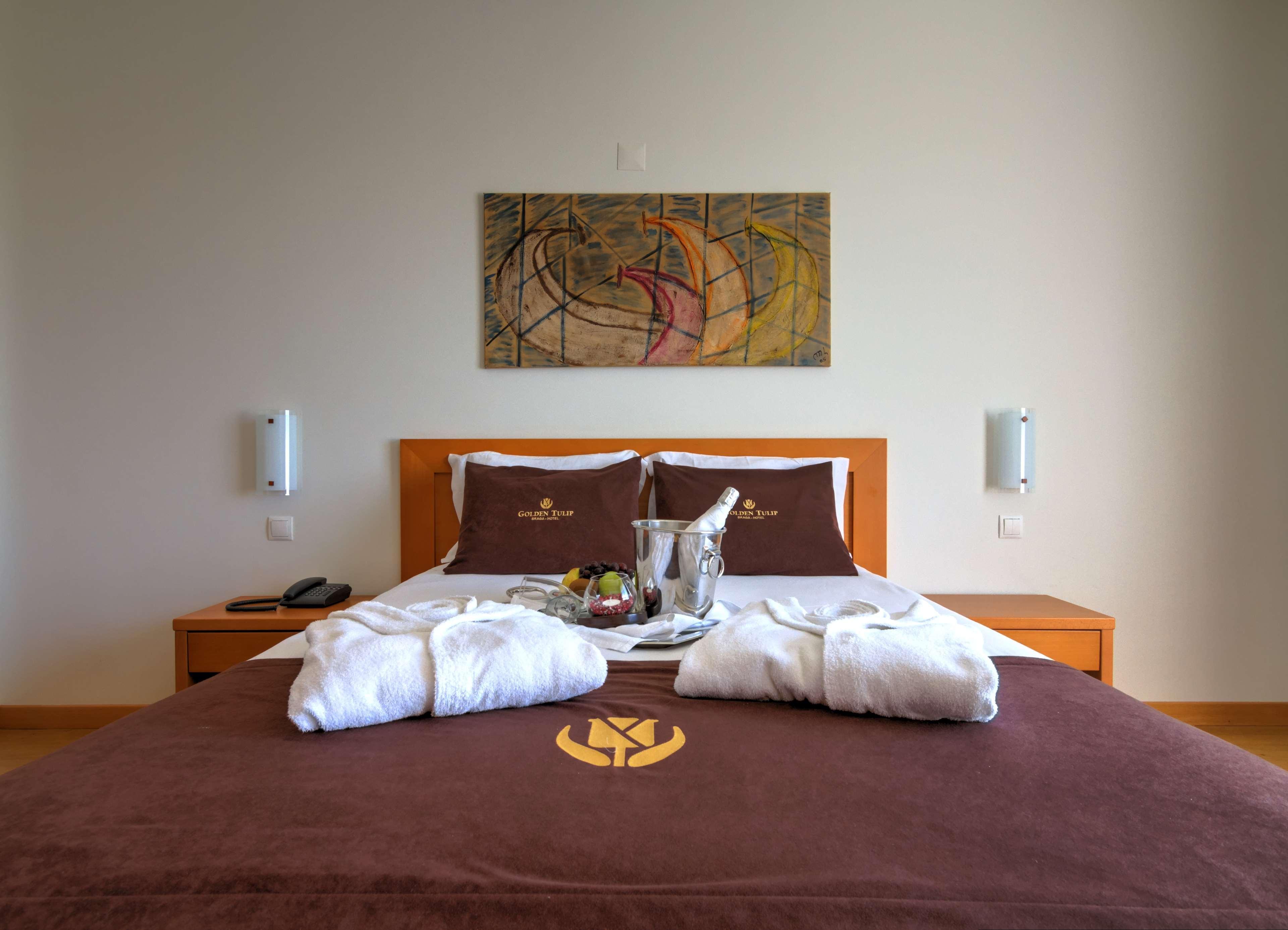 Lam Hotel Естарежа Екстериор снимка
